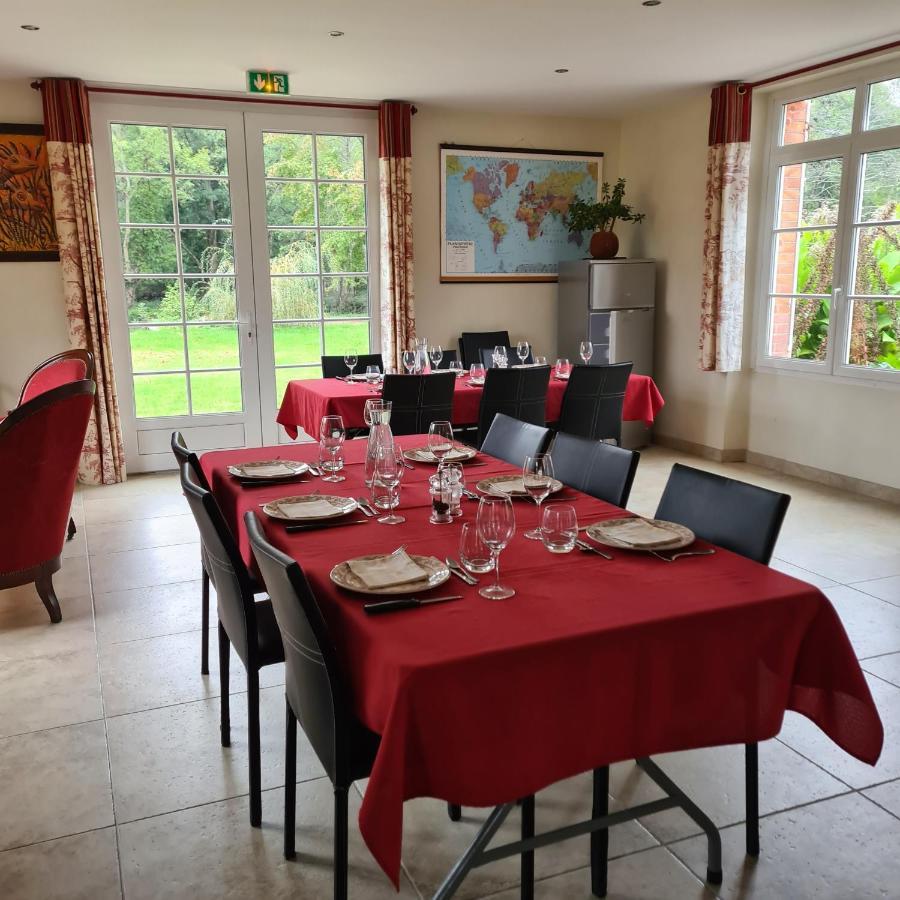 科辉磨坊酒店 Crouy-sur-Cosson 外观 照片